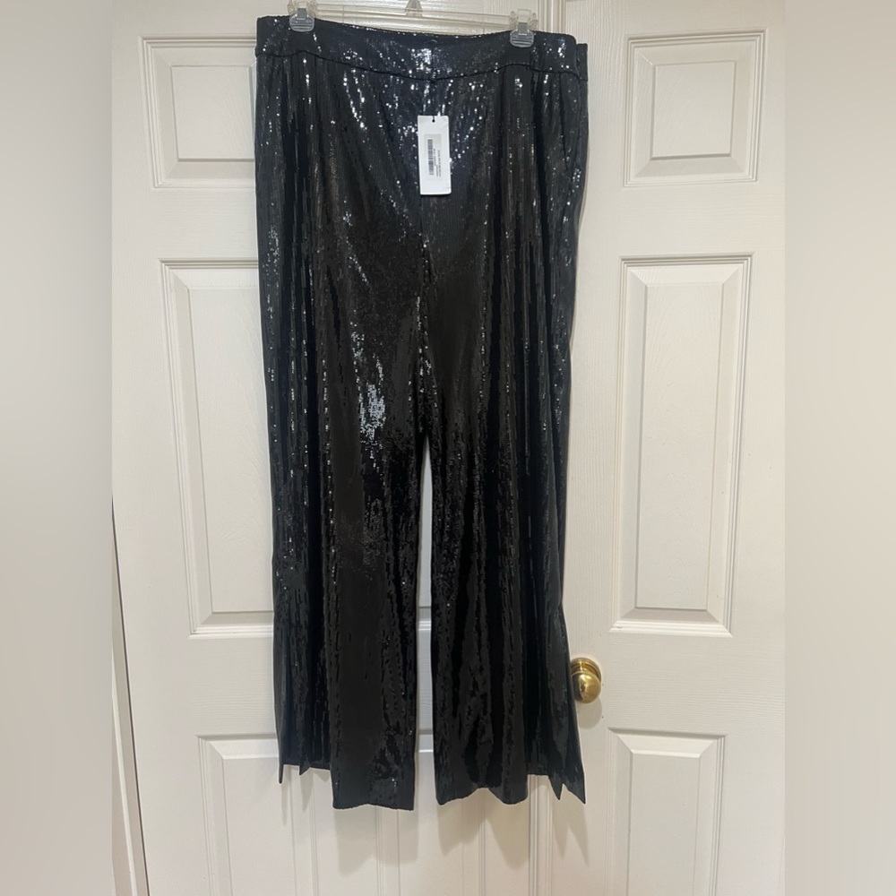 NWT Karen Millen Women black sequin Wide Split Leg pants. Size 16